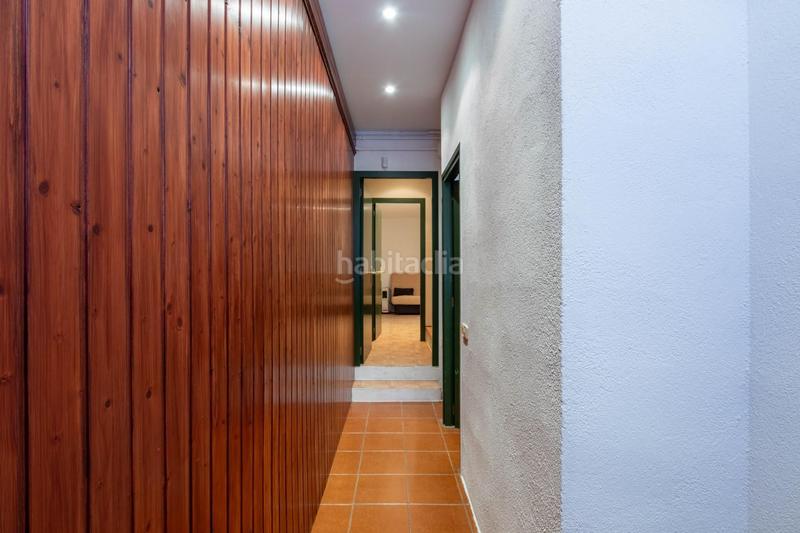 Foto 55f3e978-97e9-461f-ba4c-58642349c1e1. Casa adosada unifamiliar estilo ingles en Centre Sabadell