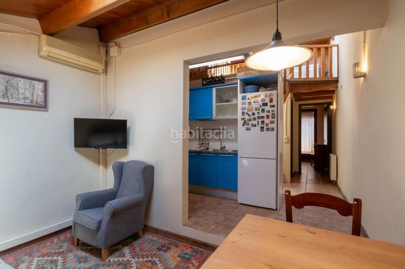 Foto bcb014d1-ef1b-4095-b969-ae2bc5f93772. Casa adosada unifamiliar estilo ingles en Centre Sabadell