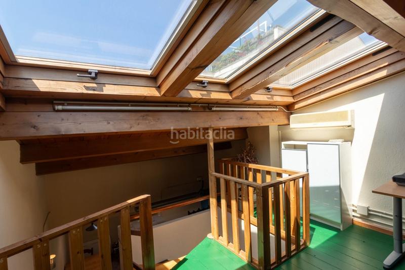 Foto c7267cd7-f896-456a-9b1d-c1d41959d2f6. Casa adosada unifamiliar estilo ingles en Centre Sabadell