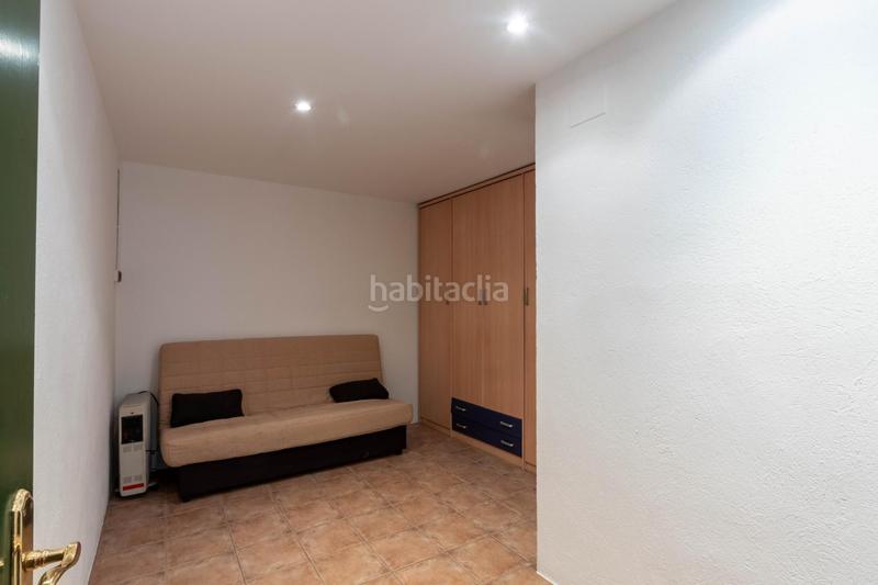 Foto df73e70d-8bcb-4d8d-9402-8d2757437181. Casa adosada unifamiliar estilo ingles en Centre Sabadell