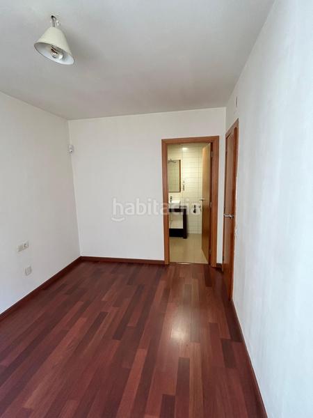 Foto b9cdfbe6-2a69-46d1-ba63-c14e9c3f8f85. Piso  1 habitacion en Sant Pere Nord Terrassa