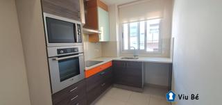 Affitto Appartamento in Ca n'Aurell. Fantástico piso de alquiler con 3 habitaciones y 2 baños esquine