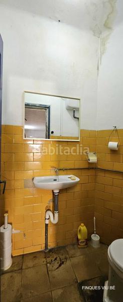 Foto 3b457fc6-1ce1-4397-a67b-30d70c526ced. Locale commerciale in Poble Nou Terrassa