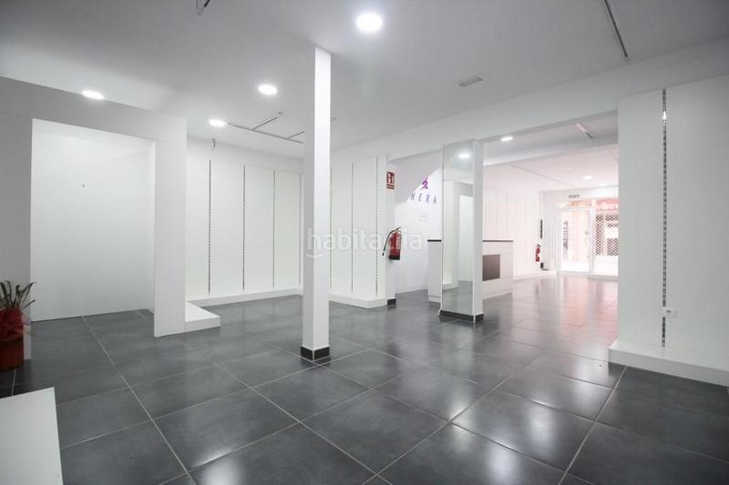 Foto b4ab6cb4-b5a0-4570-9a44-b61ef17a540a. Affitto locale commerciale in Barri del Centre Terrassa