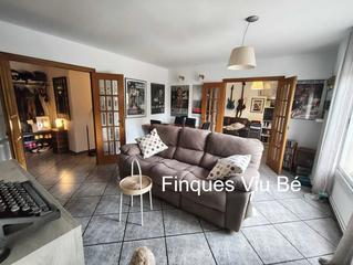 Pis a Les Arenes - La Grípia - Can Montllor