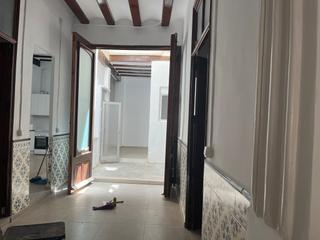 Casa  Carrer dels horts. Recién reformada con vigas vistas