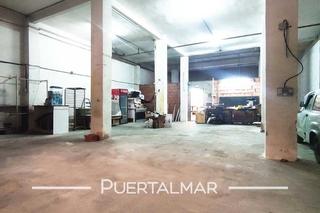 Local Comercial en Calle francisco carratalá cernuda 15