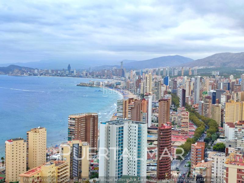 Foto 8e69a6a1-b38a-4c9e-baa7-2bffe5662146. Location appartement avec chauffage parking piscine dans Benidorm