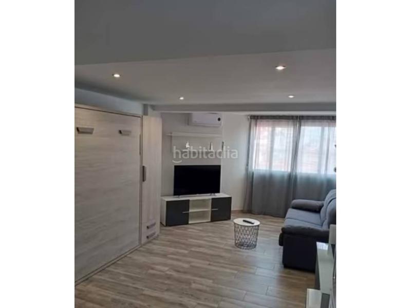 Foto bdf00cd8-bb05-466b-a0f7-0b652c101920. Appartamento in pasillo batería 1 in Centro Torre del Mar