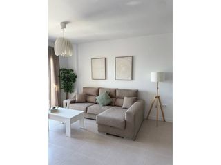 Etagenwohnung in Calle teniente alcalde joaquin coronado 4. Venta de piso en torrox