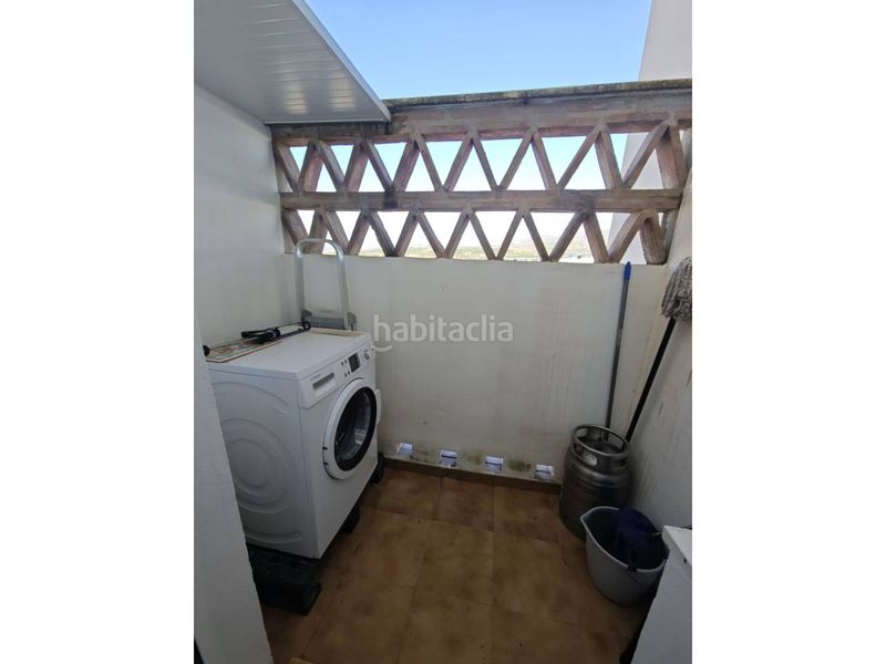 Foto a1ee26d1-5b28-4b3e-a06d-1c7f10b473b1. Pis amb aparcament a Caleta de Velez