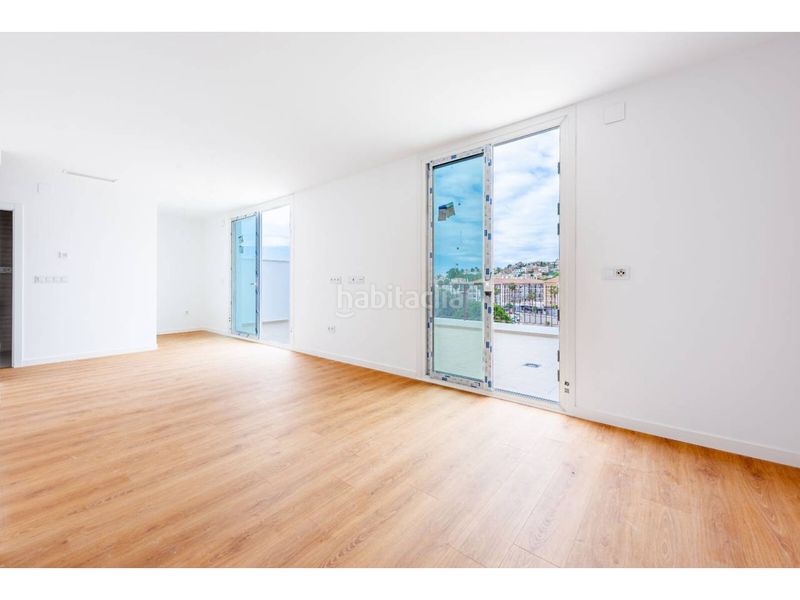 Foto fe32d8e1-8405-4453-8cb9-1c5c5d7f8c1c. Àtic a Centro Torre del Mar