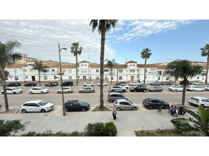 Foto 5ca924d5-8937-4bd7-a0cf-3155192b0e78. Pis amb piscina a Hispanidad - Vivar Téllez Vélez - Málaga