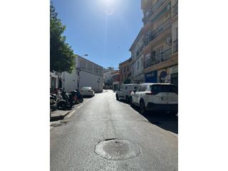 Rent Business premise  Calle río. Local a pie de calle al lado dl ayuntamiento
