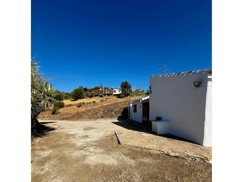 Foto 06dc8bb2-754d-4727-803c-8bd4d7051f7a. Casa amb aparcament piscina a Viñuela