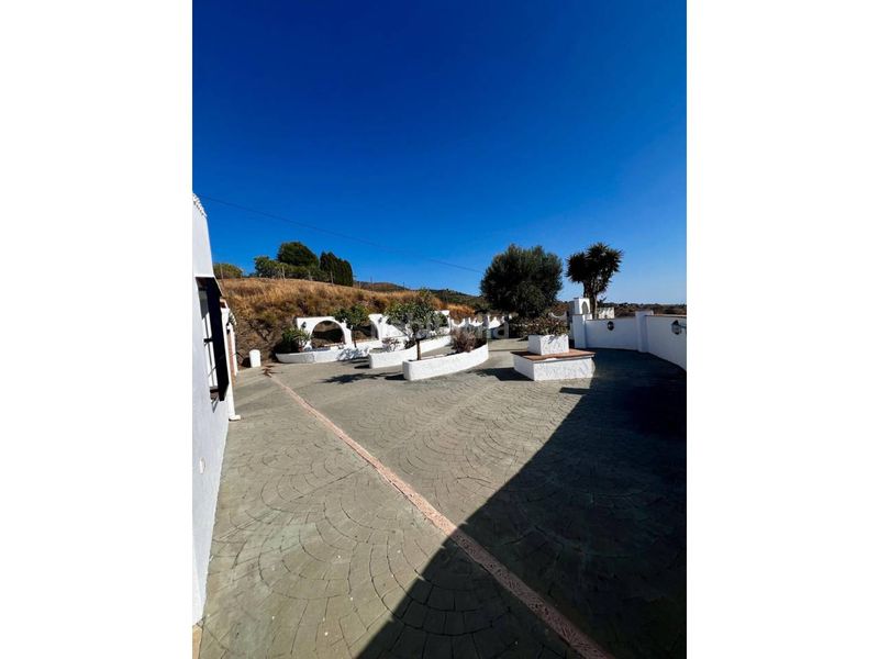 Foto 6959a391-f56b-4fe2-ad0d-ce3d78e03855. Casa amb aparcament piscina a Viñuela