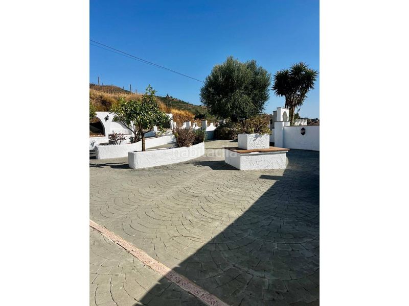 Foto 9a304861-3d3d-49f7-ba5d-bebfddce62f5. Casa amb aparcament piscina a Viñuela
