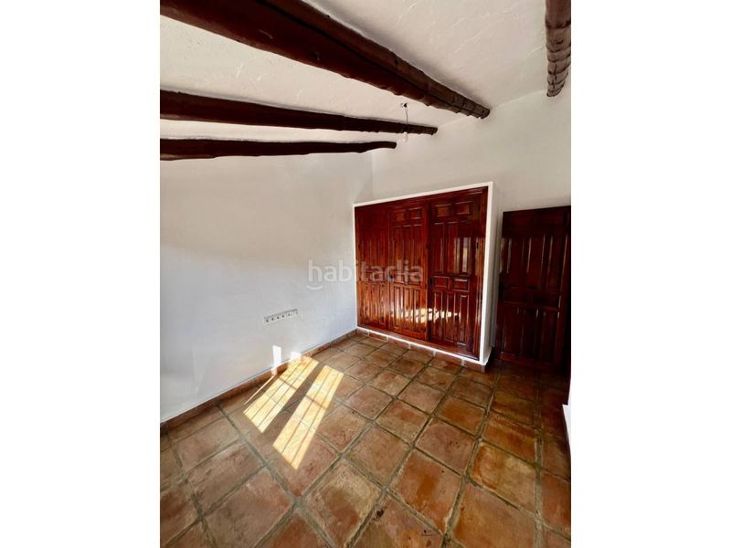 Foto c69f448e-43fc-477f-abed-bd06acb2e9e7. Casa amb aparcament piscina a Viñuela