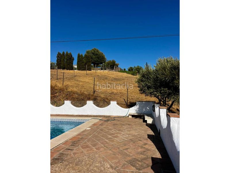 Foto d27d6f43-b59d-49f6-ad20-34bbf72d4aa1. Casa amb aparcament piscina a Viñuela