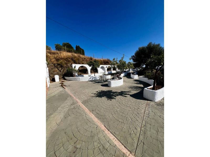 Foto d44dea15-4b25-4729-98bc-76cd64de5ab7. Casa amb aparcament piscina a Viñuela