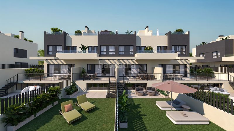 Foto 4a3aa933-8d27-4f3b-a276-055f1b978e95. Casa 210m<sup>2</sup> a avenida condado de huelva 118 a Viña Málaga Torre del Mar