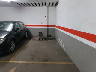 Parking coche en Carrer mas 129