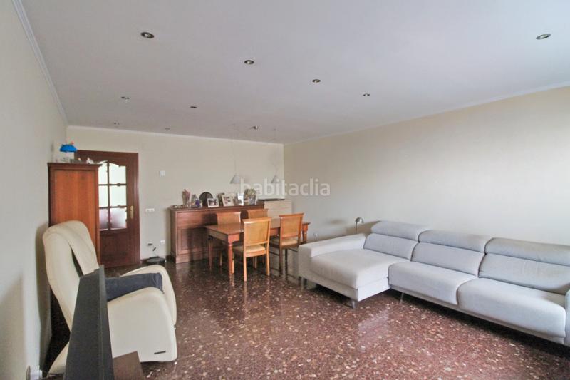 Foto 51055a4b-1535-4743-b357-e1f1f6a414c9. Appartamento con riscaldamento parcheggio in La Torrassa Hospitalet de Llobregat (L´)