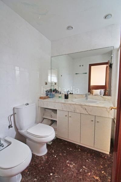 Foto 9b9d4623-4e19-43ed-9d6f-6b2c2d70d9f2. Appartamento con riscaldamento parcheggio in La Torrassa Hospitalet de Llobregat (L´)