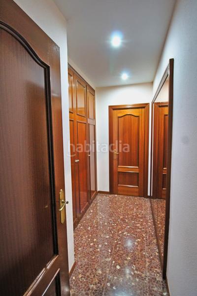 Foto 80a20b51-9906-44e3-b915-a0f1097b0c85. Etagenwohnung mit heizung parking in La Torrassa Hospitalet de Llobregat (L´)