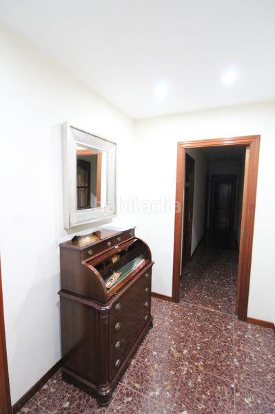 Foto 1842095a-e7bd-40b6-88da-2c3971740a44. Flat with heating parking in La Torrassa Hospitalet de Llobregat (L´)