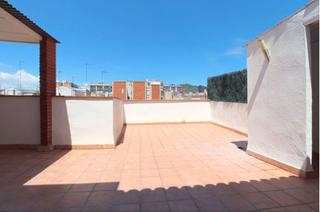 Àtic a La Florida. Vivienda alquilada