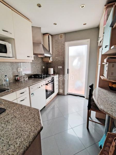 Foto 03d561e0-3088-483a-acc3-e9e3b2c57552. Appartamento in Collblanc Hospitalet de Llobregat (L´)