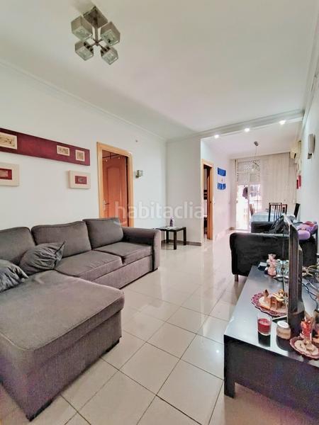 Foto 9bdfc33a-1b0f-4d66-8ab3-d53113c45070. Etagenwohnung in Collblanc Hospitalet de Llobregat (L´)