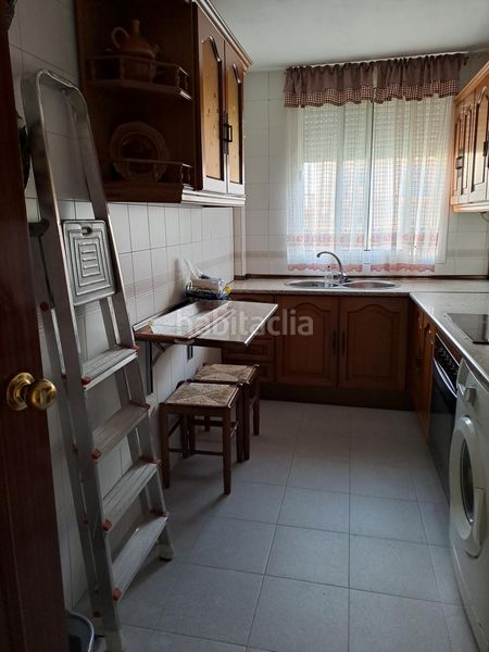 Foto ad768413-5dea-457b-9ae0-1d1d1a65b7a0. Location appartement avec chauffage parking dans Centro - Doña Mercedes Dos Hermanas