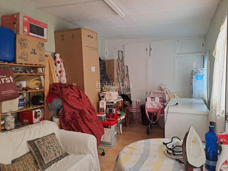 Foto ab5004ff-53a5-4638-b908-f26bafff6516. Casa adossada amb calefacció aparcament piscina a Dos Hermanas