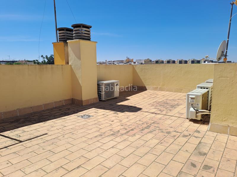 Foto 859f1c88-e341-4caa-b82e-9abbce1ae412. Maison jumelée avec chauffage parking piscine dans Arco Norte - Avda España Dos Hermanas