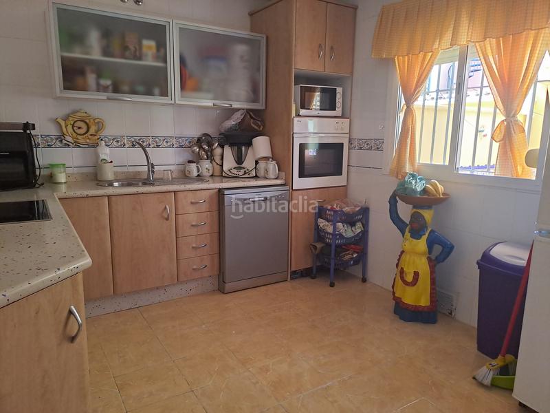 Foto bbbcc206-1d1c-471f-8fa1-0a5f7c732650. Maison jumelée avec chauffage parking piscine dans Arco Norte - Avda España Dos Hermanas