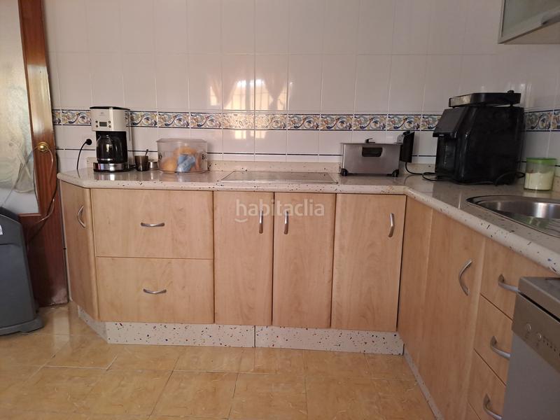 Foto dda7e3c7-b2f1-4e00-b849-d0e707cb3a93. Semi detached house with heating parking pool in Arco Norte - Avda España Dos Hermanas