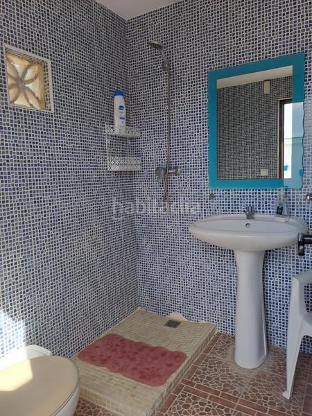 Foto 01b2252c-347e-4a38-b04e-cb39db2c8b3e. Chalet parcela rustica en los palacios con parcela de 800mts y 120 mts construidos, la vivienda cuenta con 3 dormitorios, salón-comedor en Palacios y Villafranca (Los)