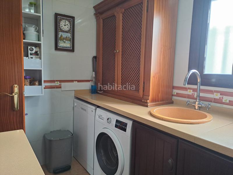 Foto 1a6567df-4ecf-46d2-92a8-51266dab7dfa. Chalet parcela rustica en los palacios con parcela de 800mts y 120 mts construidos, la vivienda cuenta con 3 dormitorios, salón-comedor en Palacios y Villafranca (Los)