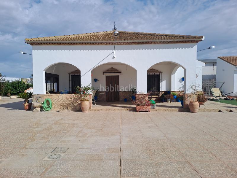 Foto 9f909348-c6be-456d-8cd7-93ae9b334876. Chalet parcela rustica en los palacios con parcela de 800mts y 120 mts construidos, la vivienda cuenta con 3 dormitorios, salón-comedor en Palacios y Villafranca (Los)