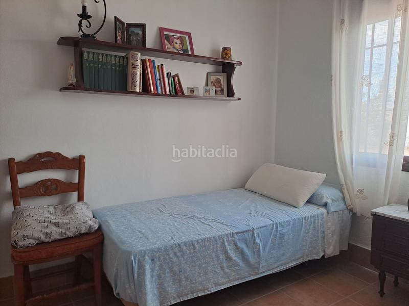 Foto d5618425-8b0b-4d77-99b3-b4767ca3294b. Chalet parcela rustica en los palacios con parcela de 800mts y 120 mts construidos, la vivienda cuenta con 3 dormitorios, salón-comedor en Palacios y Villafranca (Los)