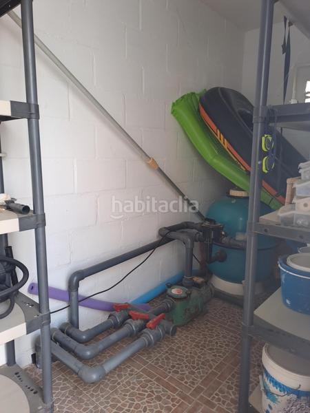 Foto dadab843-d2c9-4973-9b5a-31d6c649b5da. Chalet parcela rustica en los palacios con parcela de 800mts y 120 mts construidos, la vivienda cuenta con 3 dormitorios, salón-comedor en Palacios y Villafranca (Los)