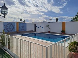 Chalet à Palacios y Villafranca (Los). Parcela rustica  en los palacios con parcela de 800mts y 120 mts