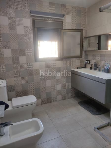 Foto 04d1b80c-a32d-41c0-8906-59ca67e454ab. Chalet avec chauffage parking piscine dans La Paz Alcalá de Guadaira