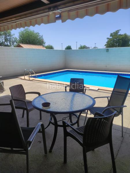 Foto 47c515c7-9da6-481e-8c92-fff770f932e3. Chalet avec chauffage parking piscine dans La Paz Alcalá de Guadaira