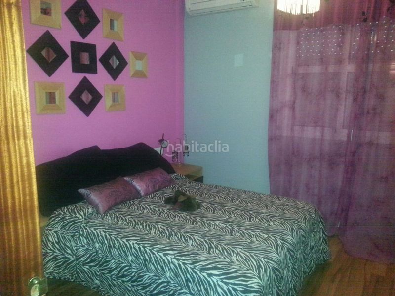 Foto 696e08ea-3e65-48e2-b67f-54fea763ef72. Lloguer dúplex amb calefacció aparcament a Arco Norte - Avda España Dos Hermanas