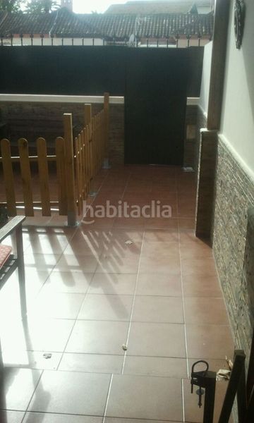 Foto ffdece86-519f-49d4-ac5a-cb36e68c68fb. Lloguer dúplex amb calefacció aparcament a Arco Norte - Avda España Dos Hermanas