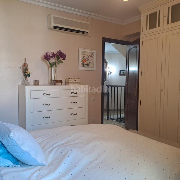 Foto 4c70cf0a-0bcd-4cbb-b451-3ca2f2333675. Doppelhaus mit parking pool in Arco Norte - Avda España Dos Hermanas