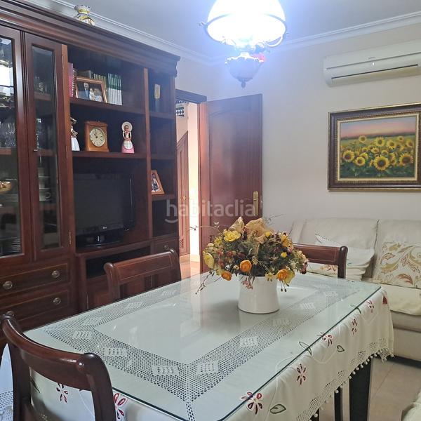 Foto 5700af0c-b35d-4ca9-89ac-c80cba8c0700. Doppelhaus mit parking pool in Arco Norte - Avda España Dos Hermanas